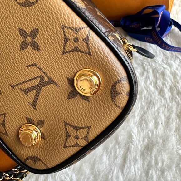 Louis Vuitton Vanity PM bag - Picture 6 of 14